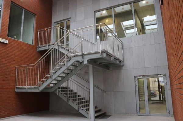VHCT-beton-architektoniczny-plyty-2d-elewacja-wnetrze-megaaranz-aranzacja.jpg