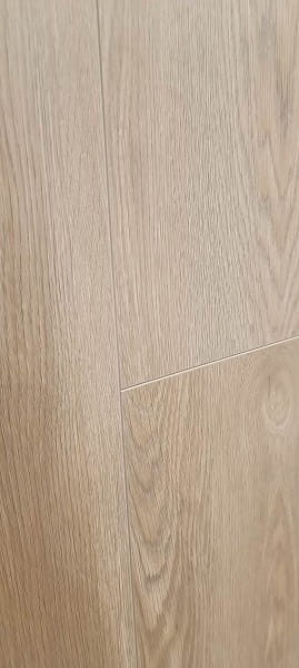 1-panele-laminowane-podlogi-premium-floor-ultra-+-88647-dab-stylowy-megaaranz.jpg