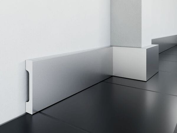 listwa-przypodogowa-SREBRNA-lpc-28-creativa-megaaranz