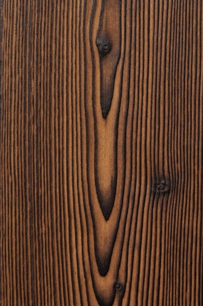 mazuria-1-deska-opalana-elewacja-sciany-modrzew-wood-of-fire-megaaranz-2.jpg