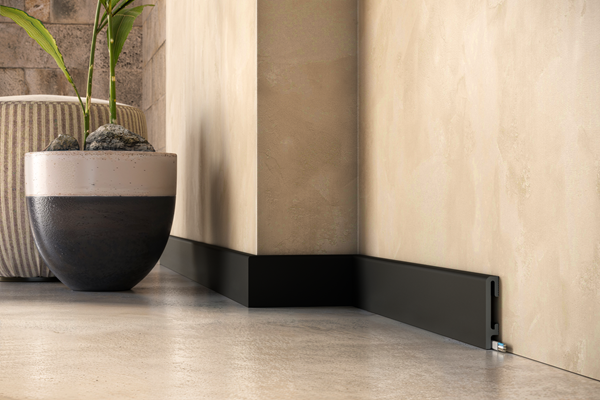 LISTWA PRZYPODŁOGOWA  6 CM PF060B CZARNA DUROFIT PCV PREMIUM FLOOR  